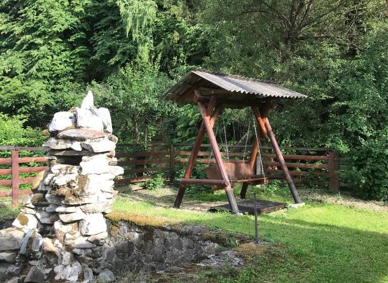 Pensiunea Grapini