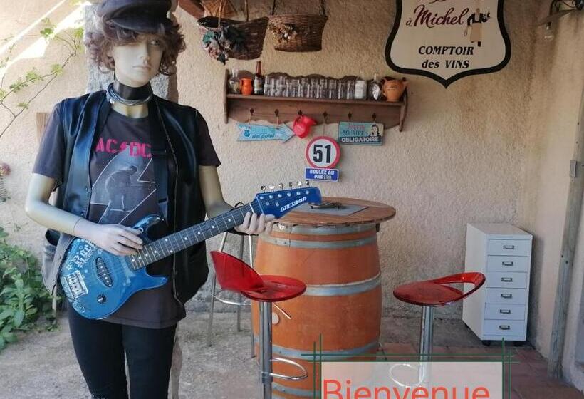 住宿加早餐  La Fée Viviane Et Michel L Enchanteur