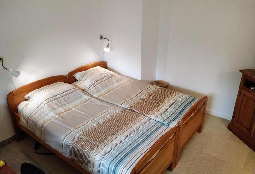 تختخواب و صبحانه Logies Op Dreef