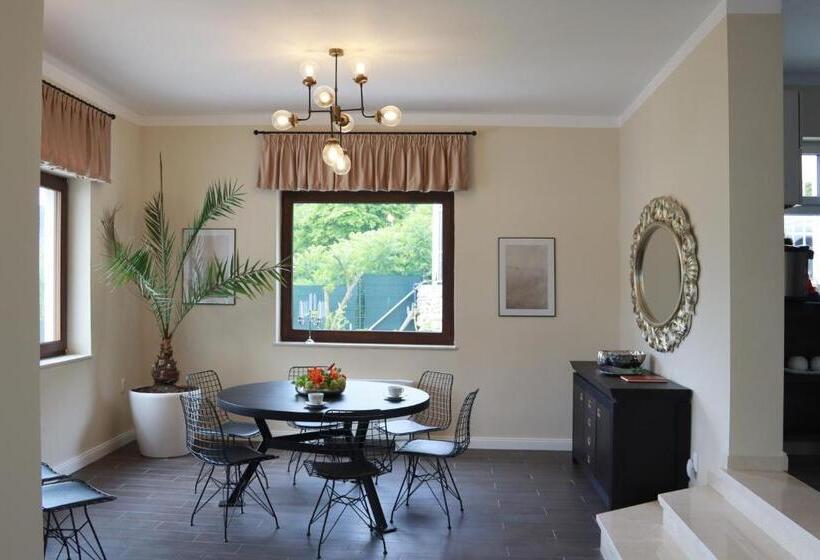 Пансион Villa Unique