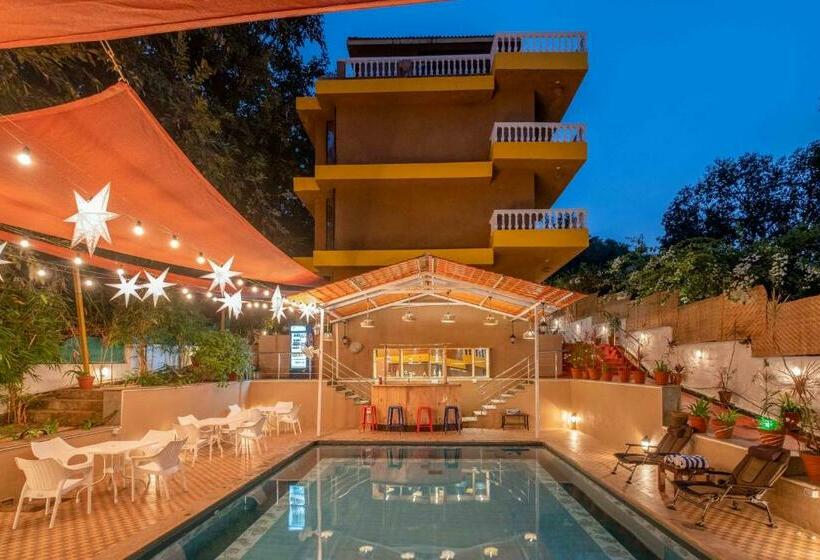 هتل Verandah   A Beautiful Story, Near Anjuna Beach