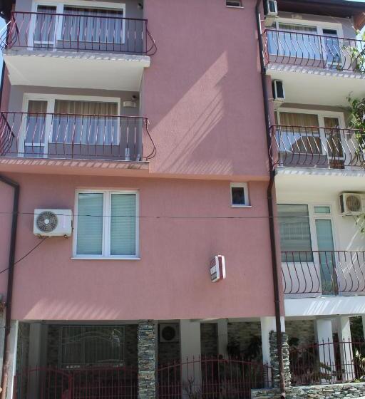 پانسیون Guest House Villa Stefi