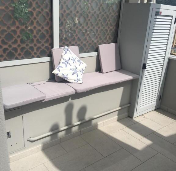 پانسیون Vela D’oro