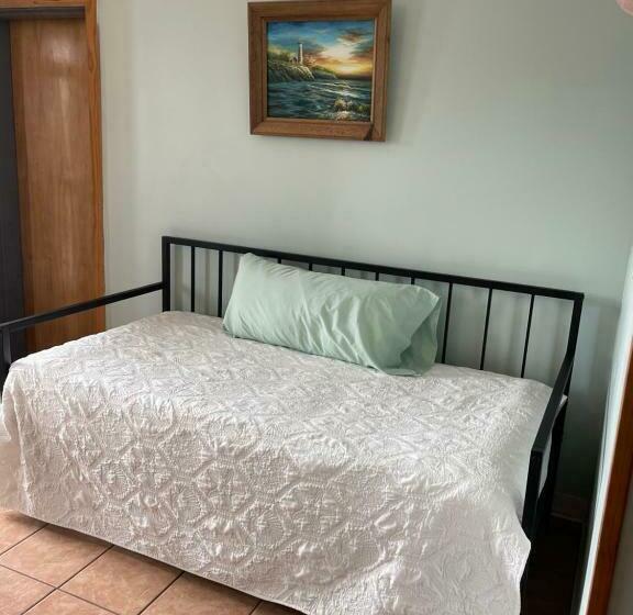 Barcelona Motel