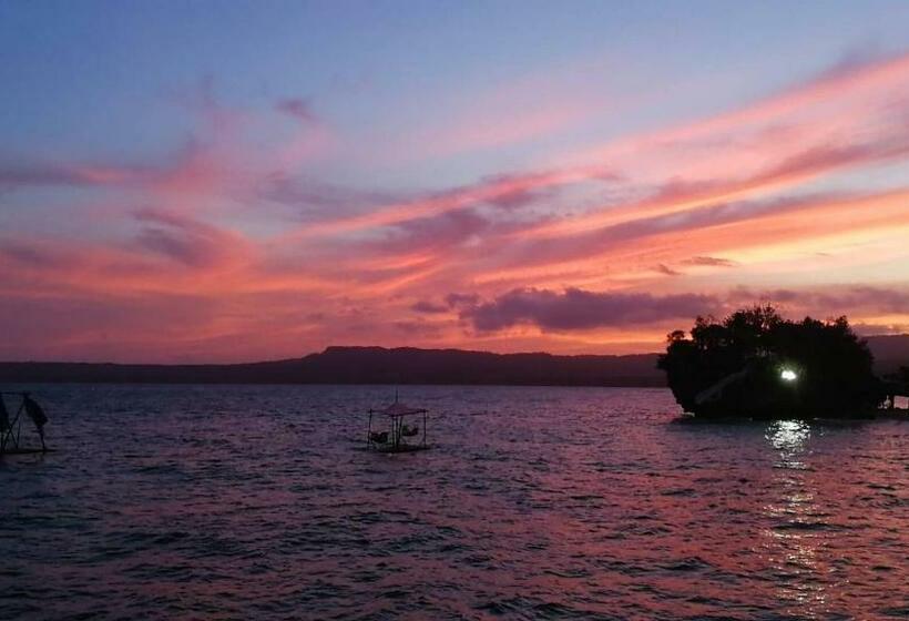 Jelly Sea Resort