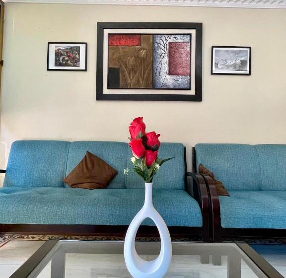 بنسيون Hostal R. Williams