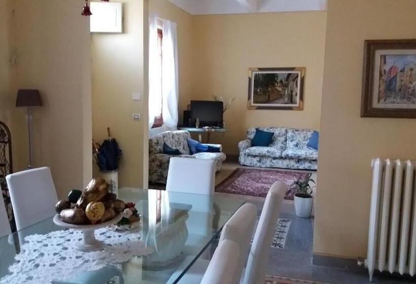 بنسيون Il Nido Della Formica
