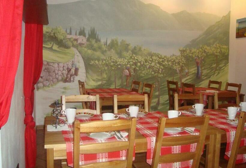 Отель Agritur Tenno Cantina Bio Natura