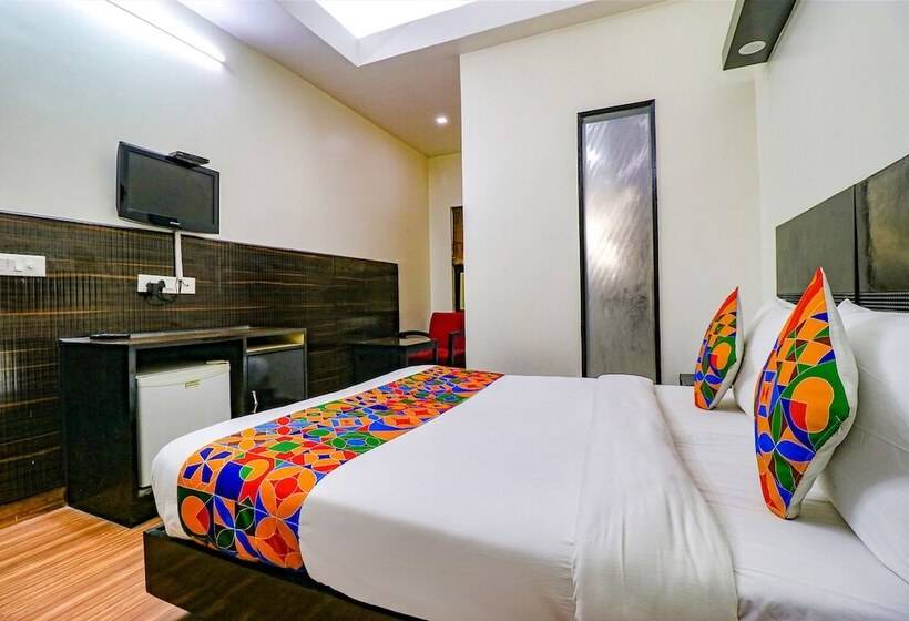 Fabhotel La Ola