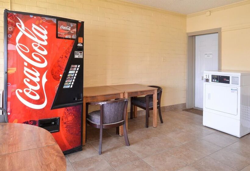 Отель Americas Best Value Inn Ozona