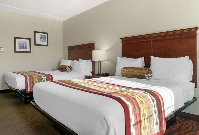 هتل Best Western Executive Inn & Suites