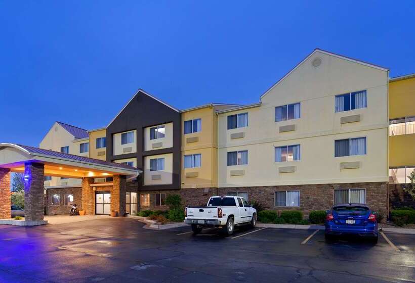 בית מלון כפרי Best Western Muscatine   Pearl City