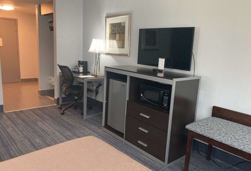 ホテル Best Western Plus Reading Inn & Suites