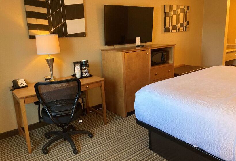 ホテル Best Western Plus Reading Inn & Suites