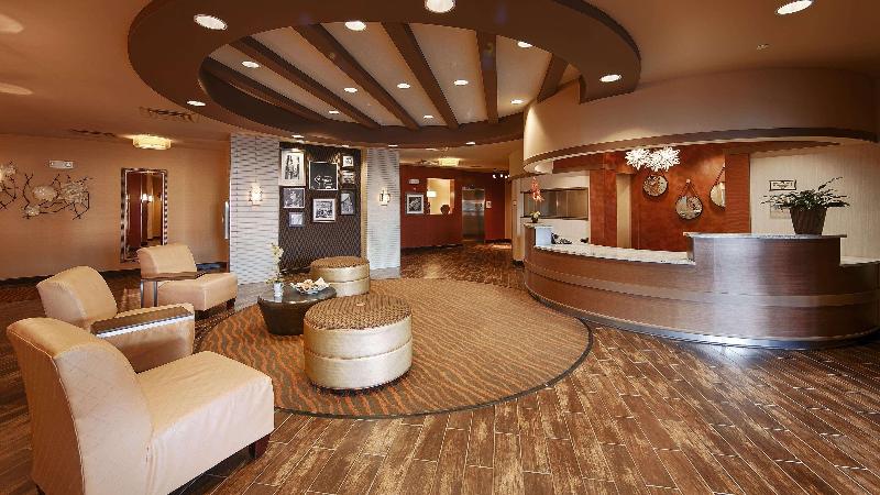 هتل Best Western Plus Tupelo Inn & Suites
