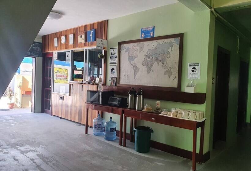فندق Caye Caulker Plaza