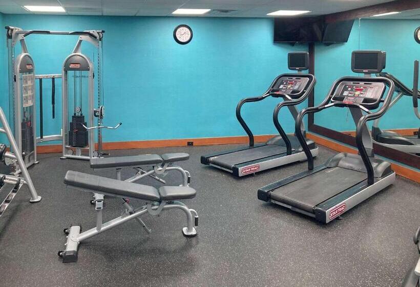 هتل Comfort Inn & Suites Ankeny  Des Moines