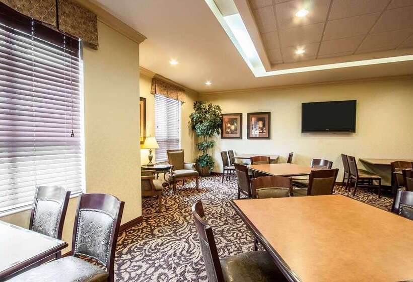 호텔 Comfort Inn & Suites Mcminnville Wine Country