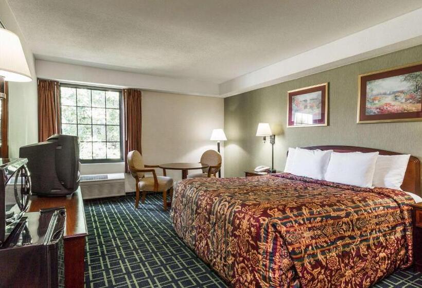 فندق Days Inn By Wyndham Dumfries Quantico