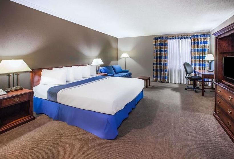 Отель Days Inn By Wyndham Midland