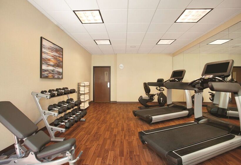 בית מלון כפרי Hyatt Place Denver Tech Center