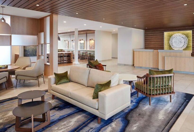هتل Fairfield By Marriott Inn & Suites Fresno Riverpark