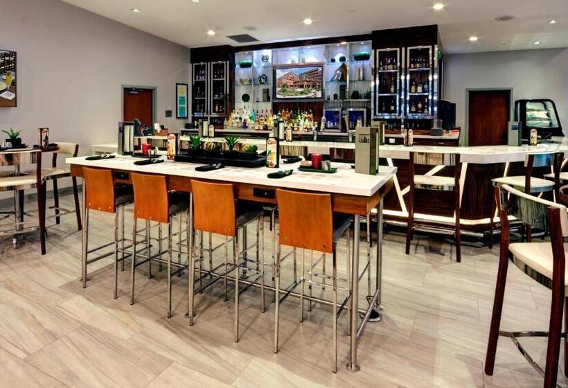 فندق Marriott East Lansing At University Place
