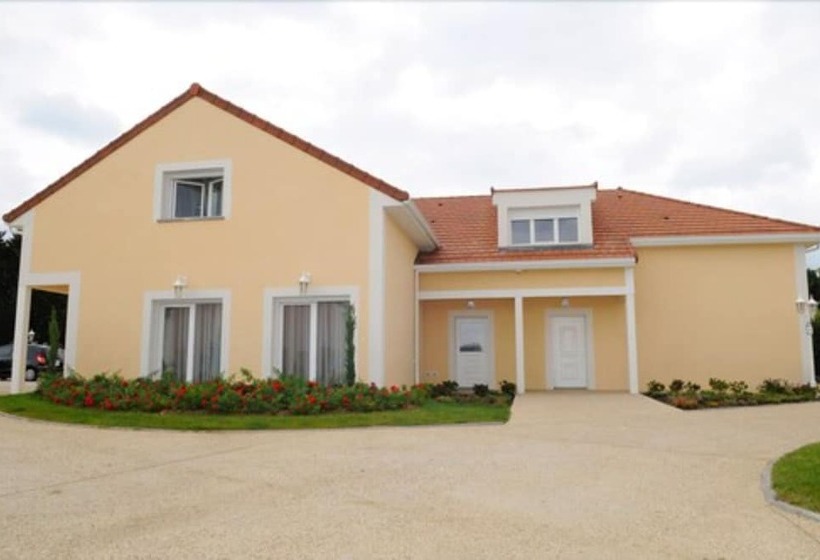 هتل Residence Hôteliere La Cerisaie