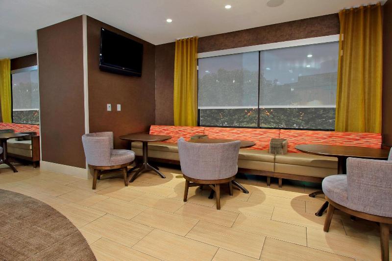 فندق Springhill Suites By Marriott Madera