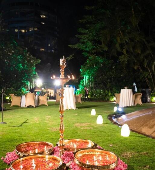 בית מלון כפרי Taj Wellington Mews