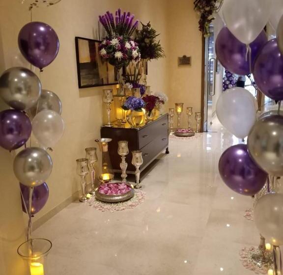 בית מלון כפרי Taj Wellington Mews