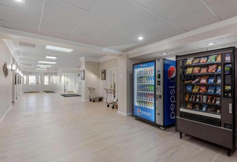 فندق صغير Quality Inn & Suites New Hartford   Utica