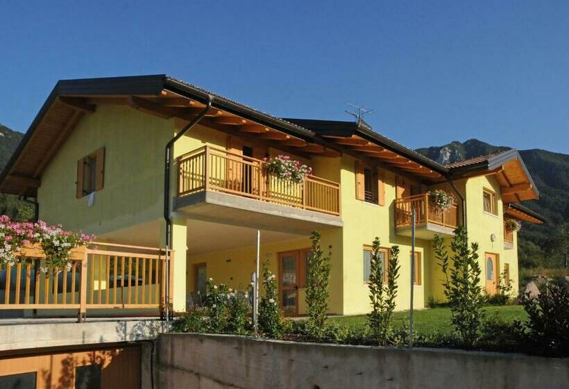 فندق Agritur Campo Fiorito