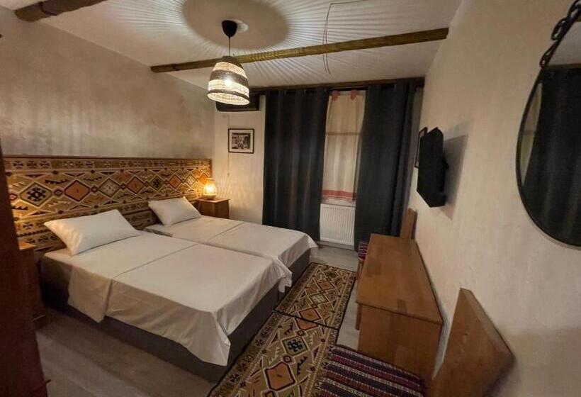 هتل Casa Romaneasca