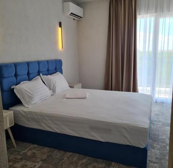 هتل Mojo Resort