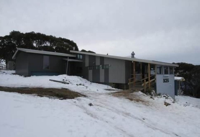 בית מלון כפרי Ski Club Of East Gippsland