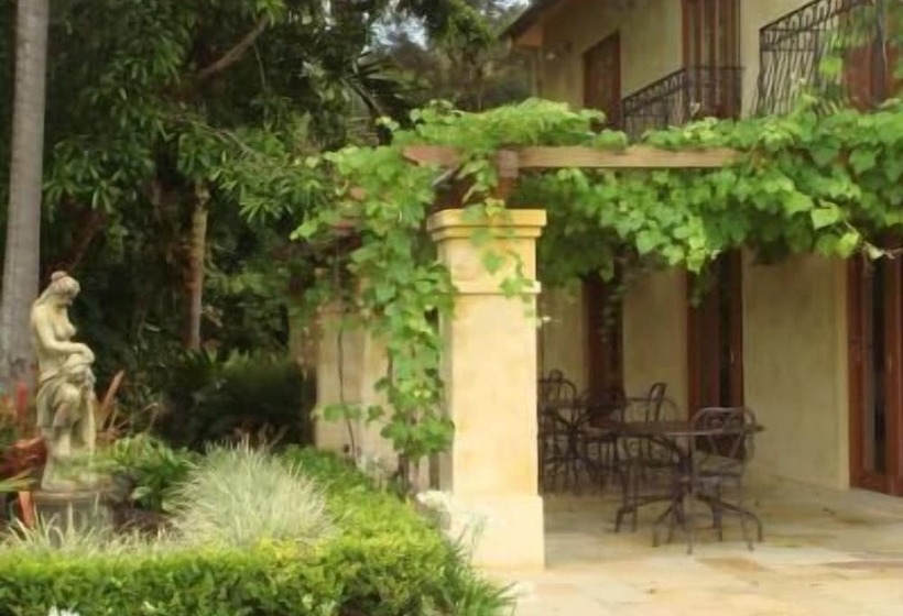Bed and Breakfast Abbie's Byron Bay Villa