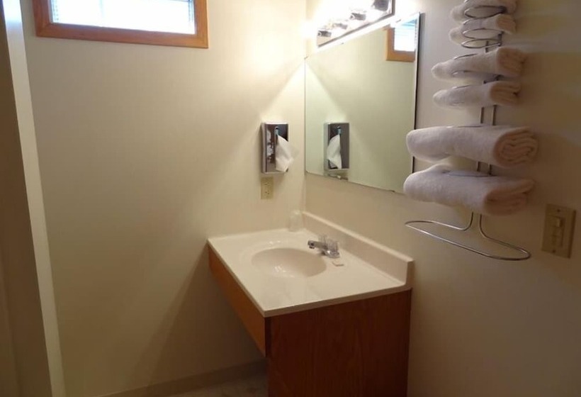 Cresco Motel