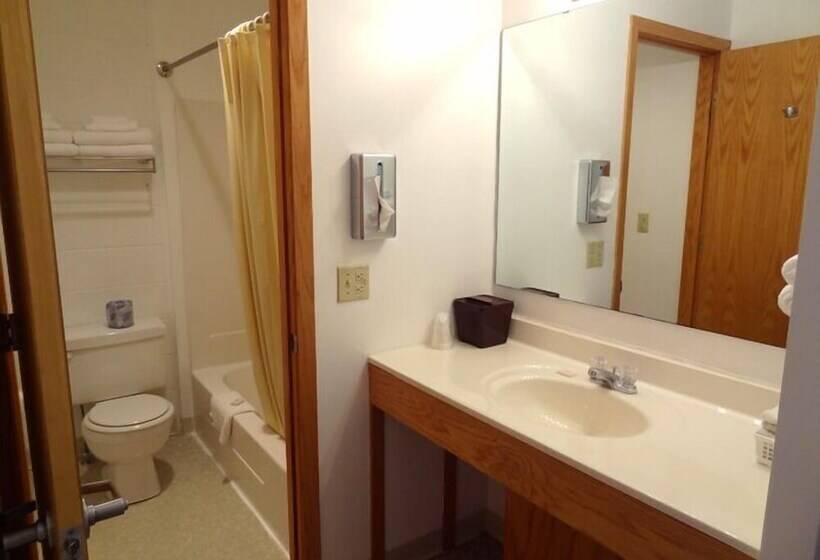 Cresco Motel