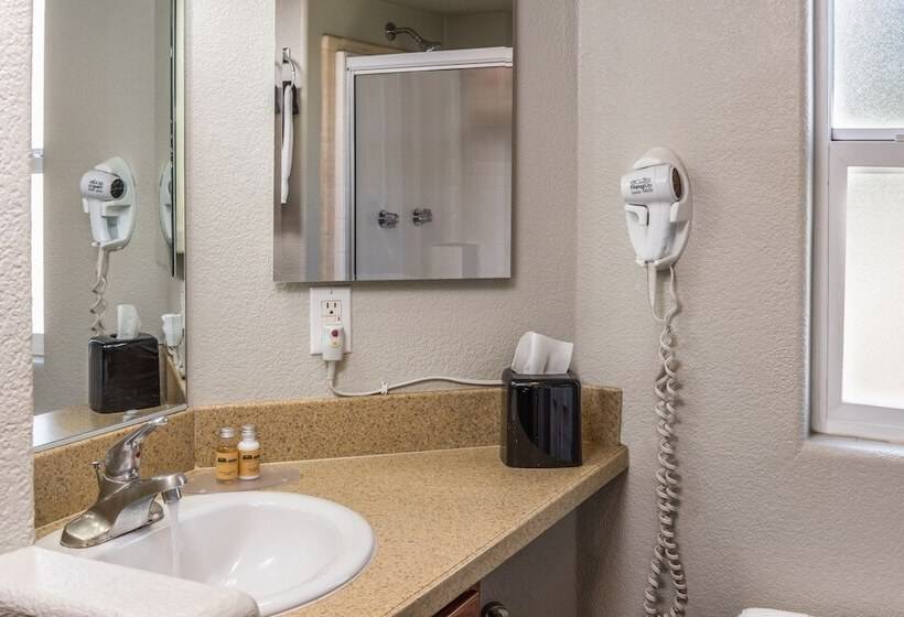 Flying Flags Rv Resort & Campground