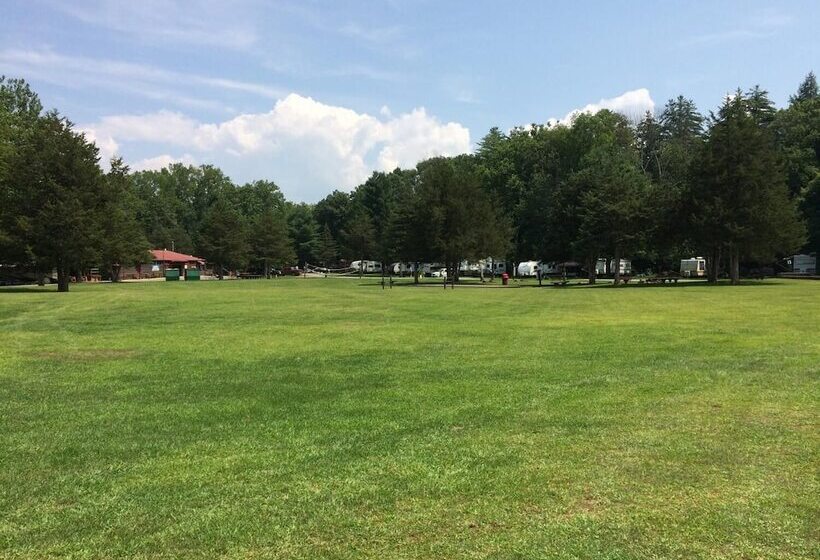 فندق Rondout Valley Resort