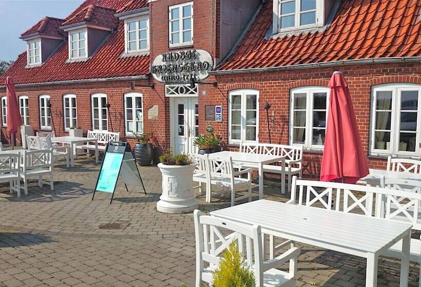 هتل Rudbøl Grænsekro