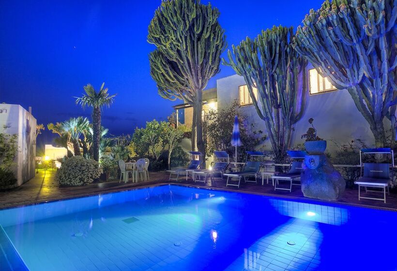 Bed and Breakfast Accommodation For 6 With A Breathtaking View Of Citara