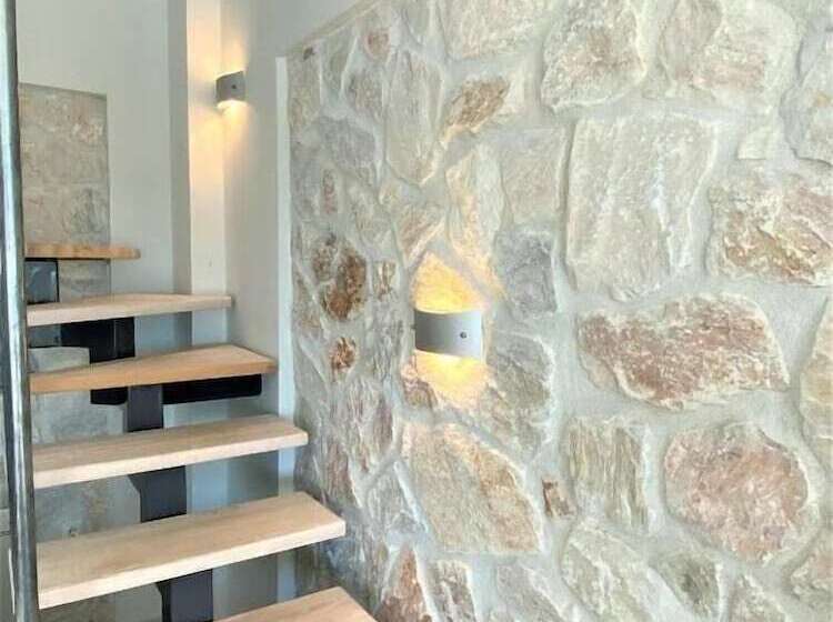 تختخواب و صبحانه Kali Thea Suites