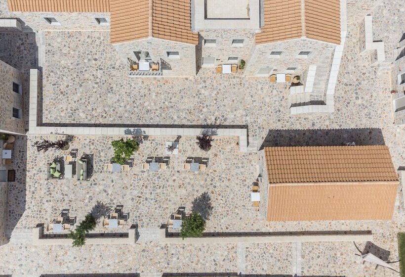 בית מלון כפרי Salvia Areopolis All Suite