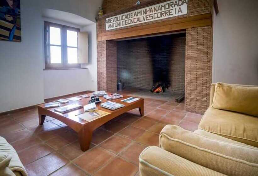 تختخواب و صبحانه Abetarda Cc