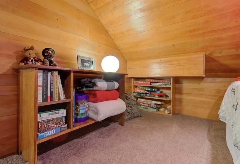 Elk House
