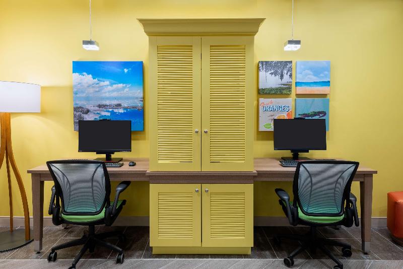 Отель Home2 Suites By Hilton Wildwood The Villages