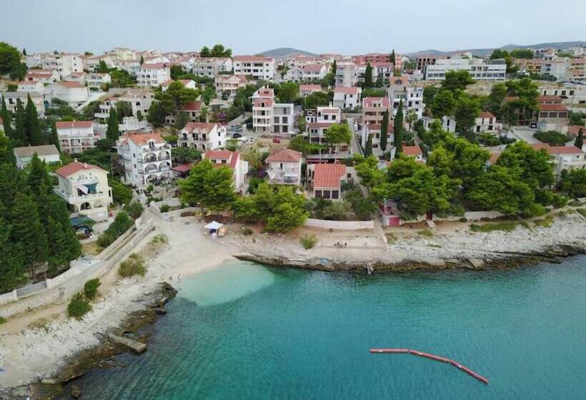 בית מלון כפרי Splendid Double Bed Room With Balcony And Sea View
