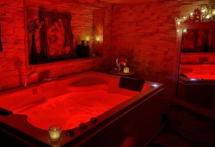بنسيون La Suite Inoubliable Avec Jacuzzi